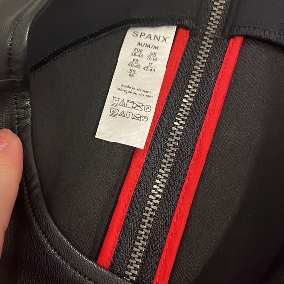 Spanx leather like sleeveless sheath dress NWT - Picture 5 of 5